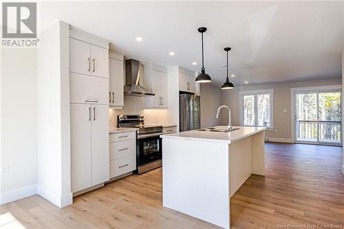 126 Elsliger Street, Dieppe, NB - Indoor Photo Showing Kitchen With Upgraded Kitchen