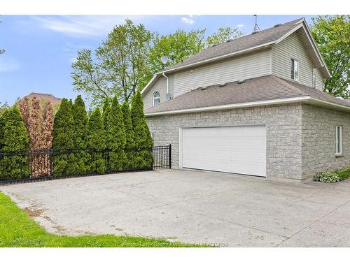 552 Old Tecumseh Road, Lakeshore, ON 