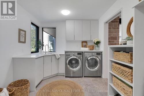 121 Cove Road, Clarington (Bowmanville), ON - Indoor Photo Showing Laundry Room