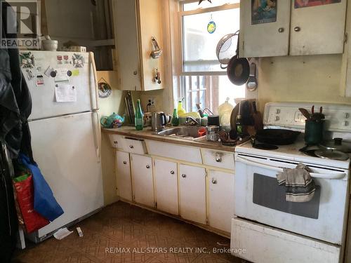 156 King Street, Kawartha Lakes (Woodville), ON - Indoor Photo Showing Kitchen