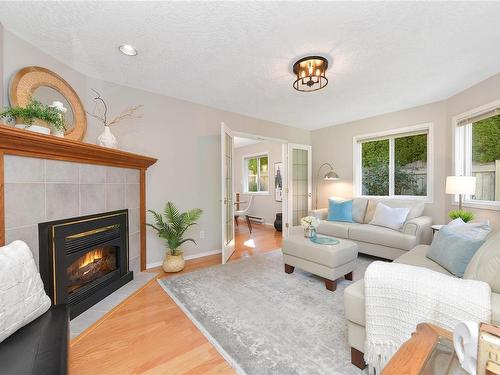 6264 Springlea Rd, Central Saanich, BC 