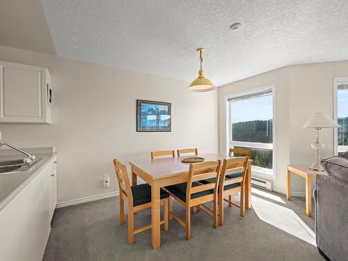 309-1201 Henry Rd, Courtenay, BC - Indoor Photo Showing Dining Room