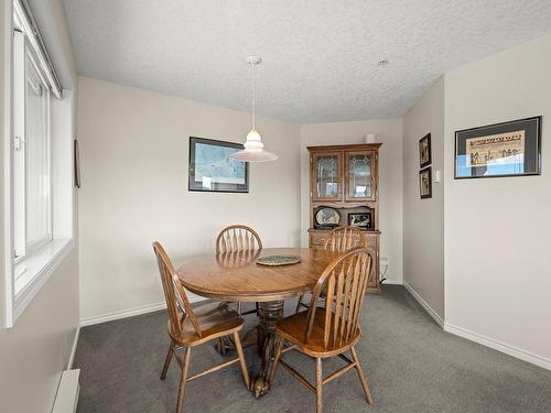 309-1201 Henry Rd, Courtenay, BC - Indoor Photo Showing Dining Room