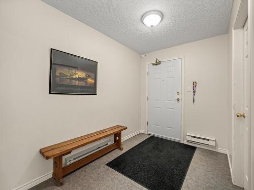 309-1201 Henry Rd, Courtenay, BC - Indoor Photo Showing Other Room