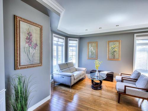 Salon - 292 Rue Des Alismas, Laval (Sainte-Dorothée), QC - Indoor Photo Showing Living Room