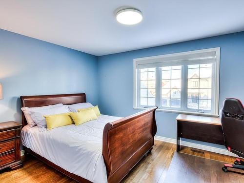 Chambre Ã Â coucher - 292 Rue Des Alismas, Laval (Sainte-Dorothée), QC - Indoor Photo Showing Bedroom