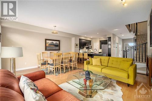 228 Southbridge Street, Ottawa, ON - Indoor Photo Showing Living Room