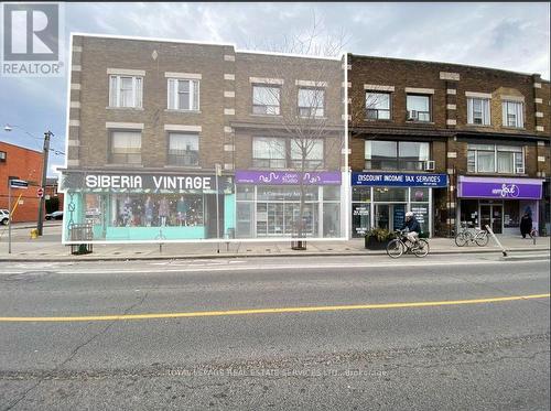 955&957 Bloor Street W, Toronto (Dovercourt-Wallace Emerson-Junction), ON 