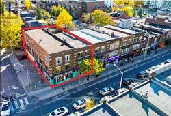 955&957 BLOOR STREET W  Toronto, ON M6H 1L7