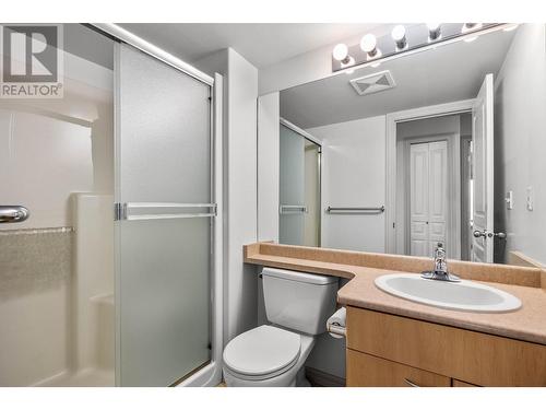 970 Lorne Street Unit# 208, Kamloops, BC - Indoor Photo Showing Bathroom