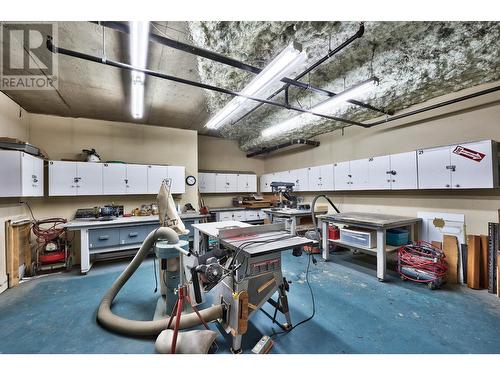 970 Lorne Street Unit# 208, Kamloops, BC - Indoor Photo Showing Garage