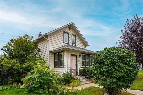 1155 Spruce Street, Winnipeg, MB - Outdoor