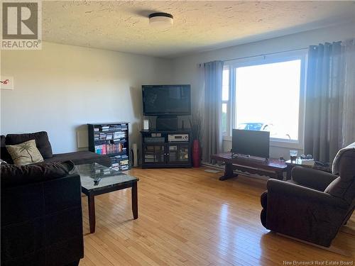 1462 Champlain Street, Dieppe, NB - Indoor Photo Showing Living Room