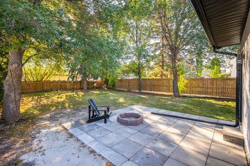 797 Setter Street, Winnipeg, MB - Outdoor With Backyard