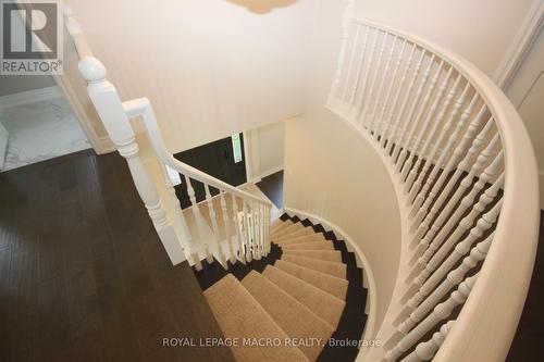 19 West Farmington Drive, St. Catharines, ON - Indoor Photo Showing Other Room