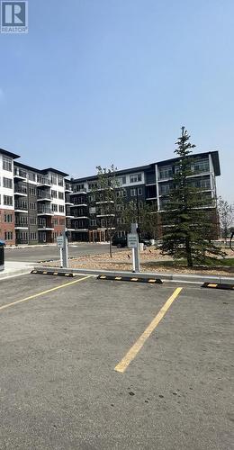 2318 - 395 Skyview Parkway Ne, Calgary, ON - Outdoor