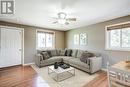 39 Drury Street, Bradford West Gwillimbury (Bradford), ON  - Indoor Photo Showing Living Room 