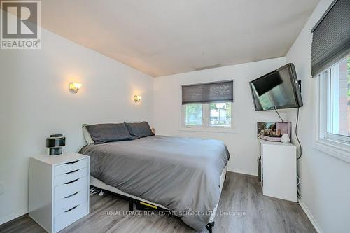 532 Churchill Avenue, Milton (Dorset Park), ON - Indoor Photo Showing Bedroom