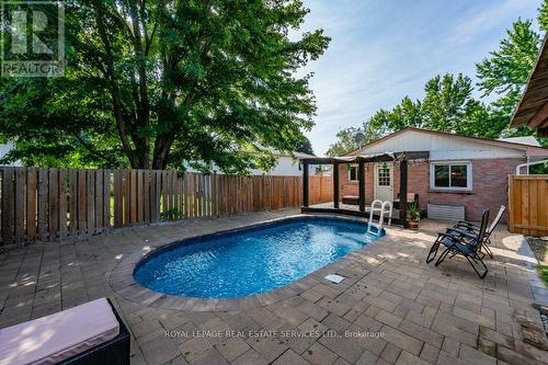 532 Churchill Avenue, Milton (Dorset Park), ON - Outdoor With In Ground Pool With Deck Patio Veranda