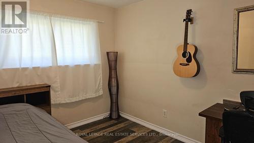 2165 Samway Road, Oakville, ON - Indoor Photo Showing Bedroom