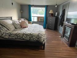 Master bedroom - 