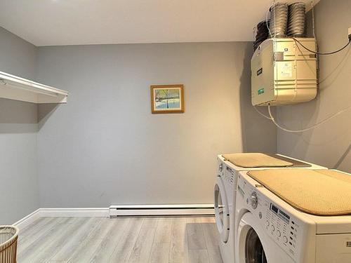 Laundry room - 260 Rue Rolland-Dion, Magog, QC - Indoor Photo Showing Laundry Room