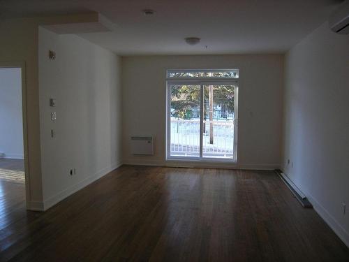 Living room - 303-542 Rue Main, Hudson, QC - Indoor Photo Showing Other Room