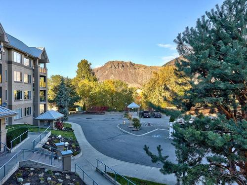 208-970 Lorne Street, Kamloops, BC 