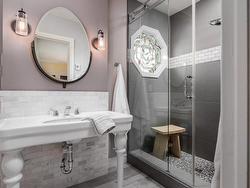 Ensuite bathroom - 