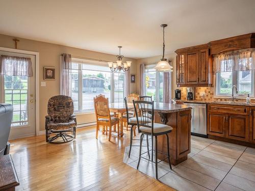 Kitchen - 84 Rue Principale, Lambton, QC - Indoor