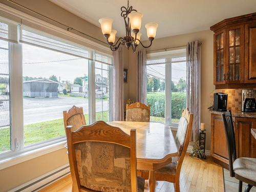 Dining room - 84 Rue Principale, Lambton, QC - Indoor Photo Showing Dining Room