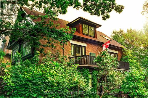 2 Glenholme Avenue, Toronto (Wychwood), ON - Outdoor