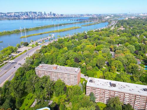 Aerial photo - 311-40 Av. Du Rhône, Saint-Lambert, QC - Outdoor With Body Of Water With View