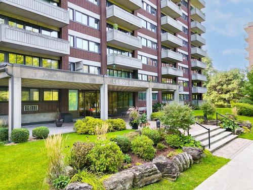 Aerial photo - 311-40 Av. Du Rhône, Saint-Lambert, QC - Outdoor With Balcony With Facade