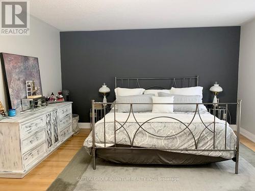 53C - 928 Queen Street W, Mississauga (Lorne Park), ON - Indoor Photo Showing Bedroom