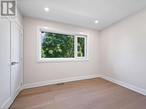 734 Royal York Road, Toronto (Stonegate-Queensway), ON - Indoor Photo Showing Other Room