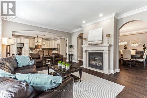 751 Merlot Court, Mississauga, ON - Indoor Photo Showing Living Room With Fireplace