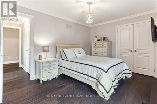 751 Merlot Court, Mississauga, ON - Indoor Photo Showing Bedroom