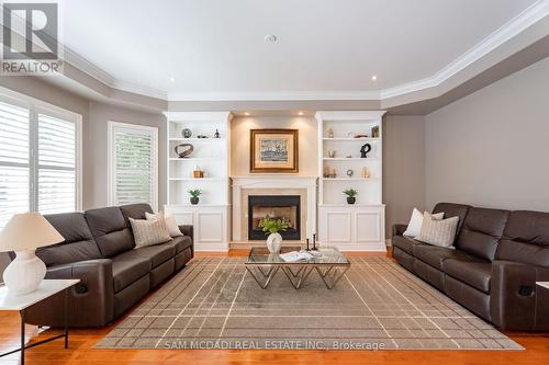 1206 Mount Vernon Street, Mississauga (Lorne Park), ON - Indoor Photo Showing Living Room With Fireplace