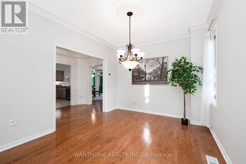 2191 Turnberry Road, Burlington (Rose), ON - Indoor Photo Showing Other Room