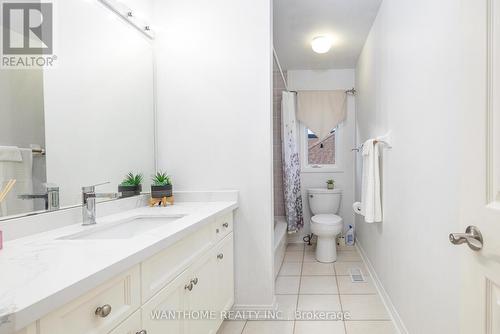 2191 Turnberry Road, Burlington (Rose), ON - Indoor Photo Showing Bathroom