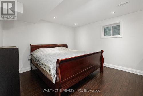 2191 Turnberry Road, Burlington (Rose), ON - Indoor Photo Showing Bedroom