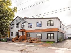 190-192 Fitzroy Street  Charlottetown, PE C1A 1S4