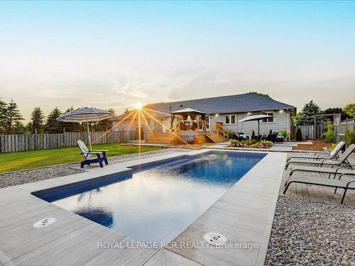 395 Sandford Rd, Uxbridge, ON - Outdoor With In Ground Pool With Deck Patio Veranda