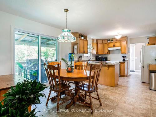 18637 Hurontario St, Caledon, ON - Indoor Photo Showing Dining Room