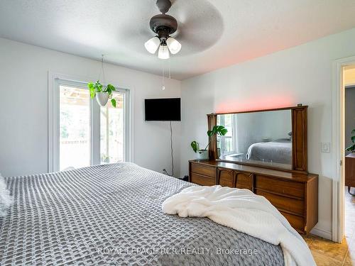 18637 Hurontario St, Caledon, ON - Indoor Photo Showing Bedroom