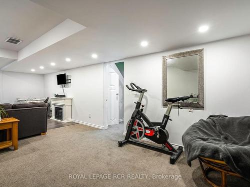 18637 Hurontario St, Caledon, ON - Indoor Photo Showing Gym Room