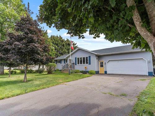 54 Saunders Avenue, Summerside, PE 