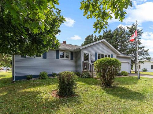 54 Saunders Avenue, Summerside, PE 