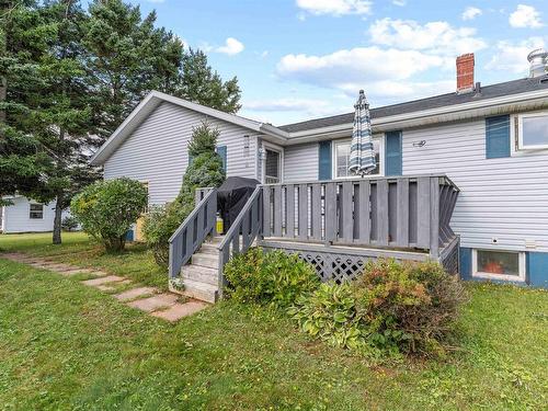 54 Saunders Avenue, Summerside, PE 